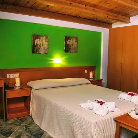 Ippoliti Village Lägenhetshotell Hersonissos (Crete)