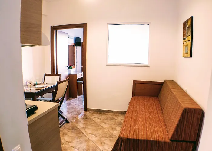 Ippoliti Village Appart hôtel 3*