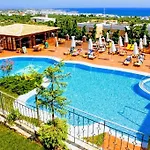 Ippoliti Village Appart hôtel