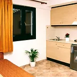 Ippoliti Village 3*