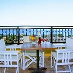 Ippoliti Village Appart hôtel 3*