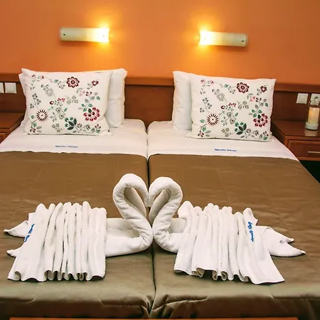 Ippoliti Village Ξενοδοχείο με διαμερίσματα Χερσόνησος