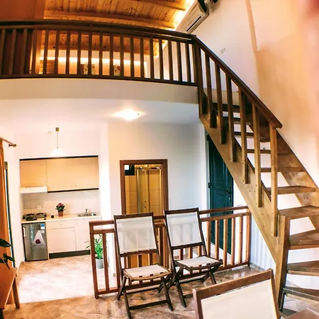 Ξενοδοχείο με διαμερίσματα Ippoliti Village